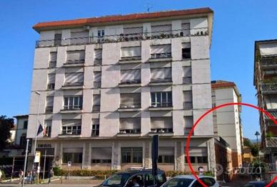 Immobile in asta di 154 m² con box auto a Pistoia
