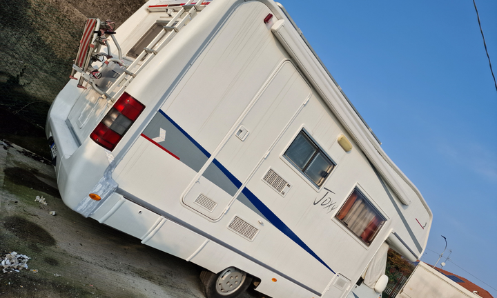 Camper Elnagh Joxy 7 posti letto