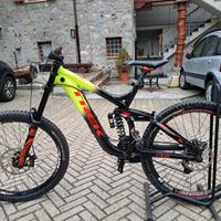 Bicicletta downhill