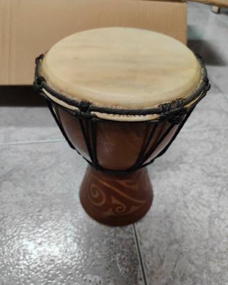 djembe tamburo africano