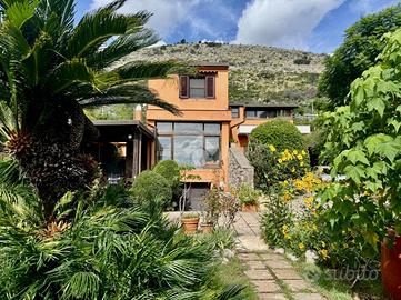 VILLA SINGOLA A TERRACINA