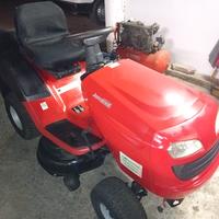 trattorino  rasaerba 