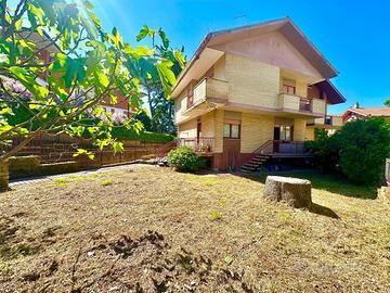 Villetta Trifamiliare Grottaferrata