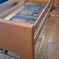 Letto elettrico per anziani