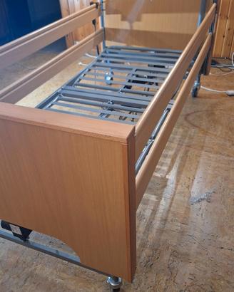 Letto elettrico per anziani