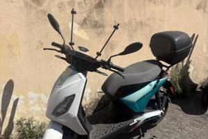 Piaggio 1 Active (2022)