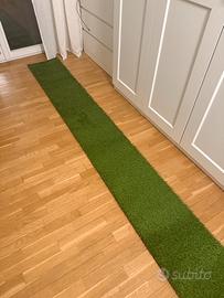 Striscia di erba sintetica