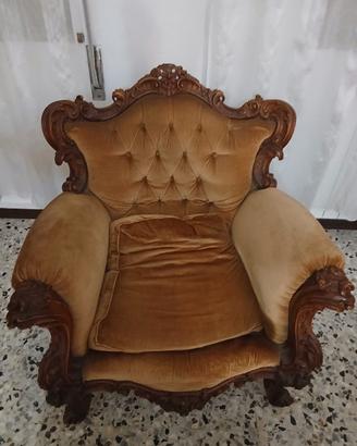 poltrona stile antico