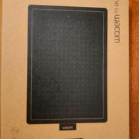One by Wacom medium, tavoletta grafica con penna