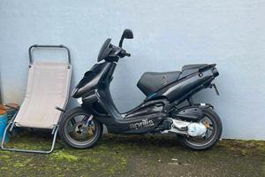 aprilia sr50