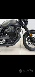 Moto guzzi v7 stone 850 2022