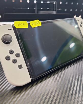 SWITCH OLED