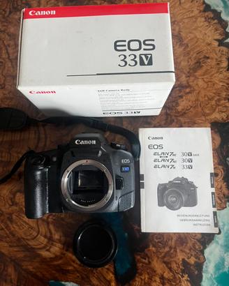 fotocamera vintage a pellicola Canon EOS 33V.