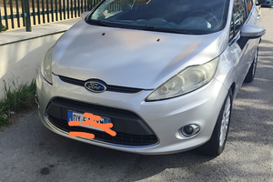 Ford Fiesta 1.4 70cv