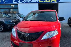 Lancia Ypsilon 1.0 FireFly 5 porte S&S Hybrid Silv