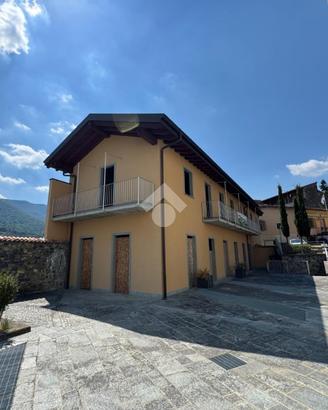 RUSTICO A SOLTO COLLINA