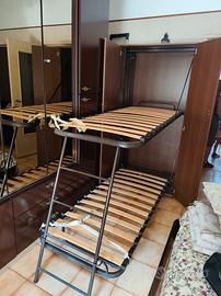 Mobile salva spazio con letto a castello 