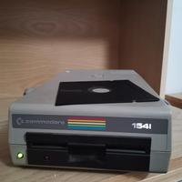 single floppy disk 154l commodore 1984