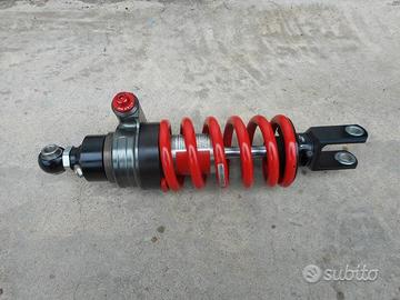 Ammortizzatore bitubo XZEV yamaha t max 560