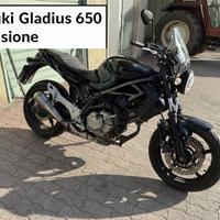 Suzuki SFV Gladius 650 - 2009, 17.000km