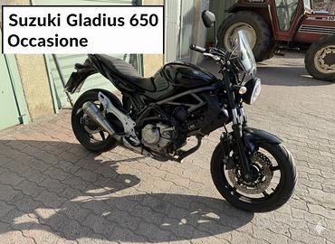 Suzuki SFV Gladius 650 - 2009, 17.000km