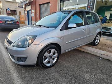 FORD FIESTA 1.4 TDCI 68CV TITANIUM
