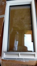 FINESTRA VELUX ELETTRICA NUOVA