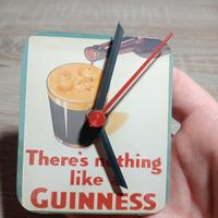 Guiness orologio da muro vintage.
