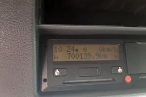 Man 18.500 con semirimorchio krone