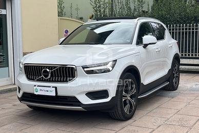 VOLVO XC40 T4 Recharge Plug-in Hybrid automatico U