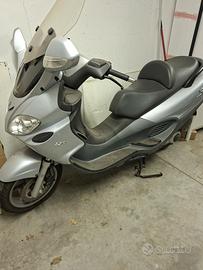 Piaggio X9 Evolution 250