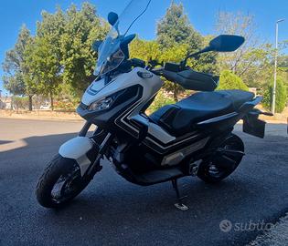 X-Adv 750