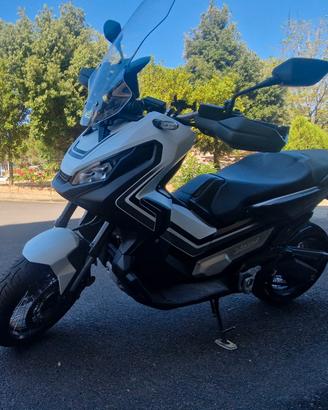 X-Adv 750