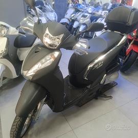 Honda SH 300 i Led abs