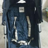 Passeggino e navetta con appoggio