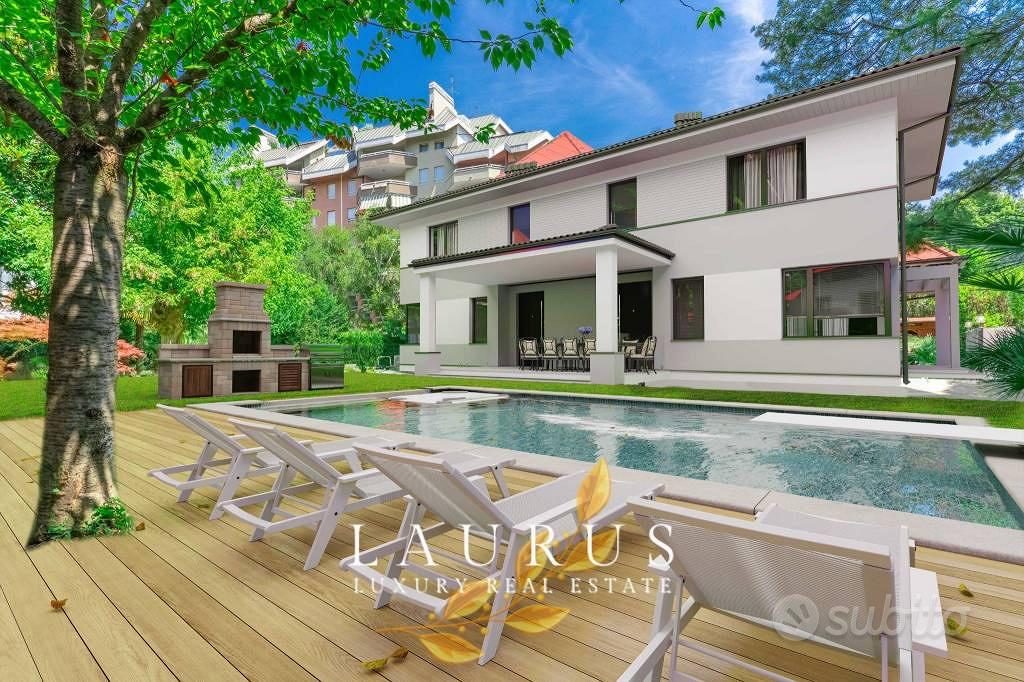 Villa di 660 m² con più di 5 locali e box auto dop - More