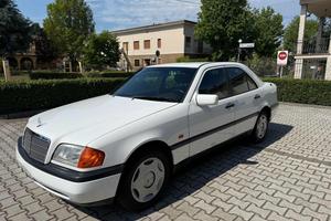 MERCEDES-BENZ C 180 cat Classic