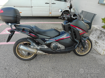 Honda integra 750 sport perfetto