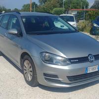 VOLKSWAGEN Golf Variant 1.4 TGI DSG Executive Bl