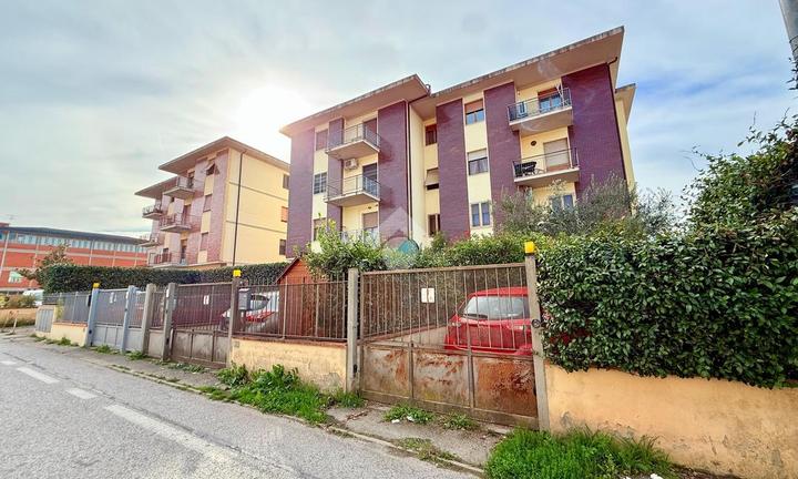 4 LOCALI A FIGLINE E INCISA VALDARNO