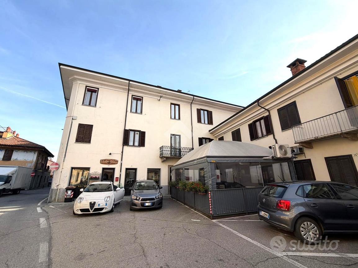 2 LOCALI A PISCINA - Vista 2