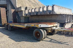 Rimorchio trasporto macchine operatrici 