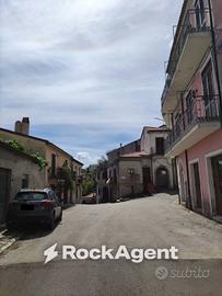 Casa indipendente di 140 m² con 4 locali a Trecchi