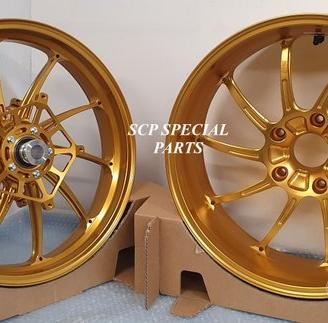 BMW R NINE T CERCHI FORGIATI IN ALLUMINIO LEGGERI