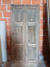 porta antica in legno da ristrutturare 