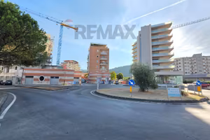 Locale Commerciale - Cosenza