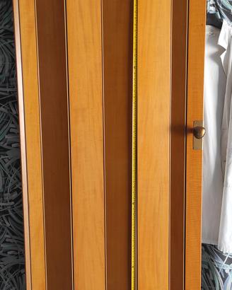 porta a soffietto in legno 