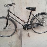 Bicicletta donna freni a bacchetta