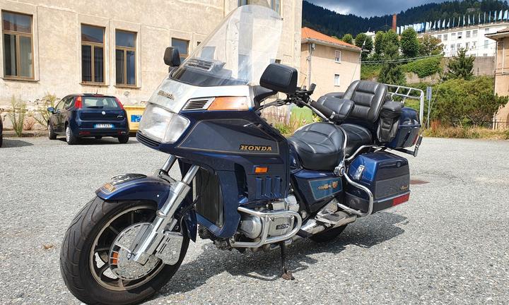 Honda GL 1200 Gold Wing - 1987