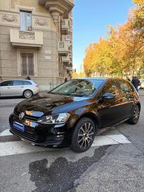 VOLKSWAGEN Golf 1.6 TDI 110 CV DSG 5p. CAMBIO DS